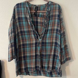 Seven7 Jeans Plaid 3/4 Sleeve Top